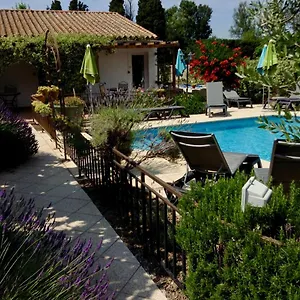 Hostellerie De La Tour Fontvieille